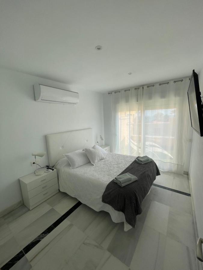 Apartamento 3 Home Suites Almeria Luaran gambar