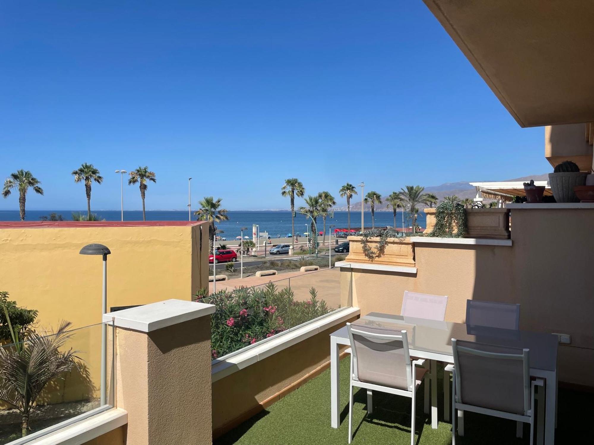 Apartamento 3 Home Suites Almeria Luaran gambar